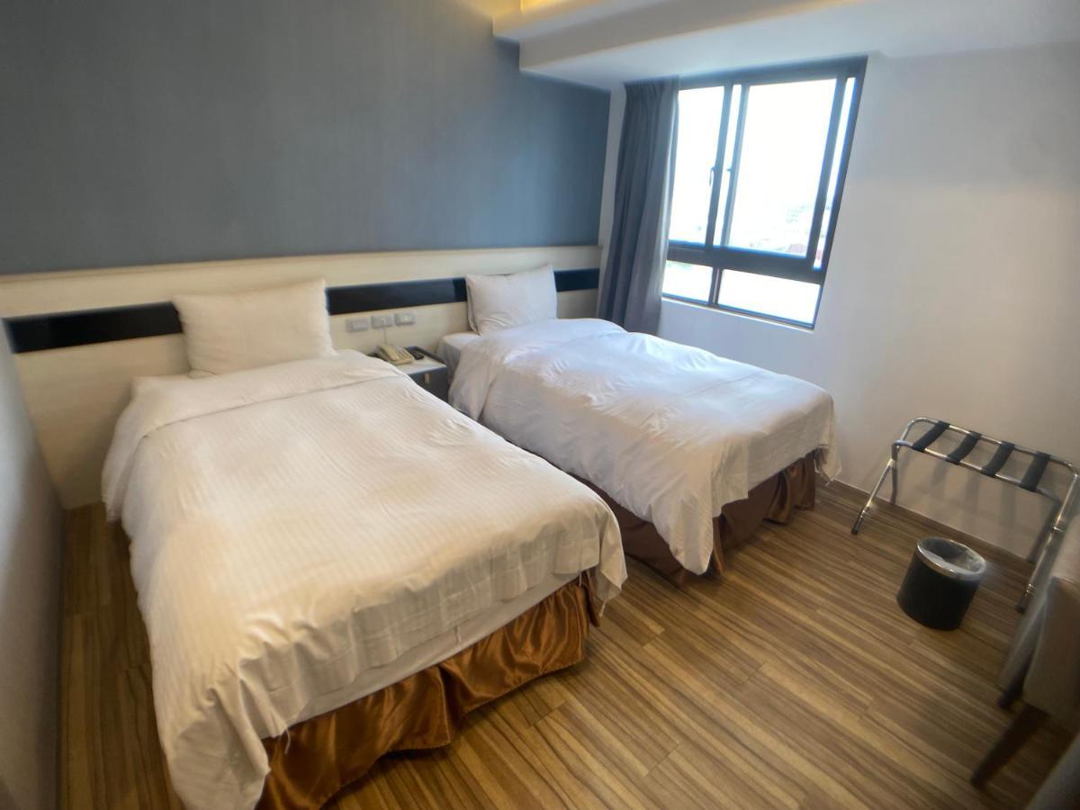 台中一中商旅酒店 外观 照片
